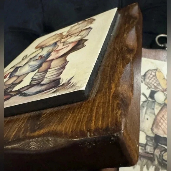 Vintage Hummel Wood Wall Plaques Made in USA German Boy & Girl Sisters Brothers - Picture 4 of 13